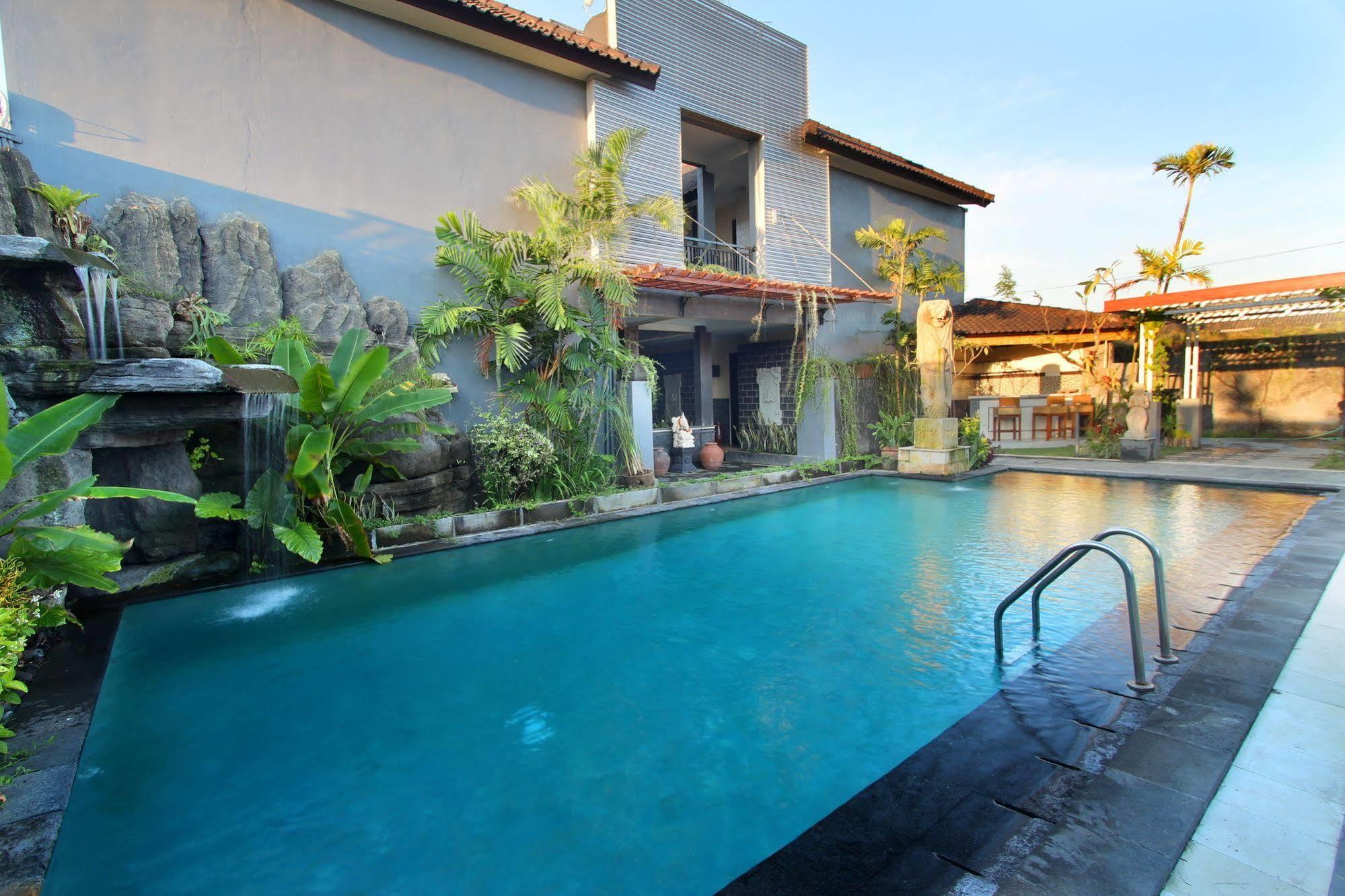 Jimbaran Lestari Hotel & Residence - Spa Екстер'єр фото