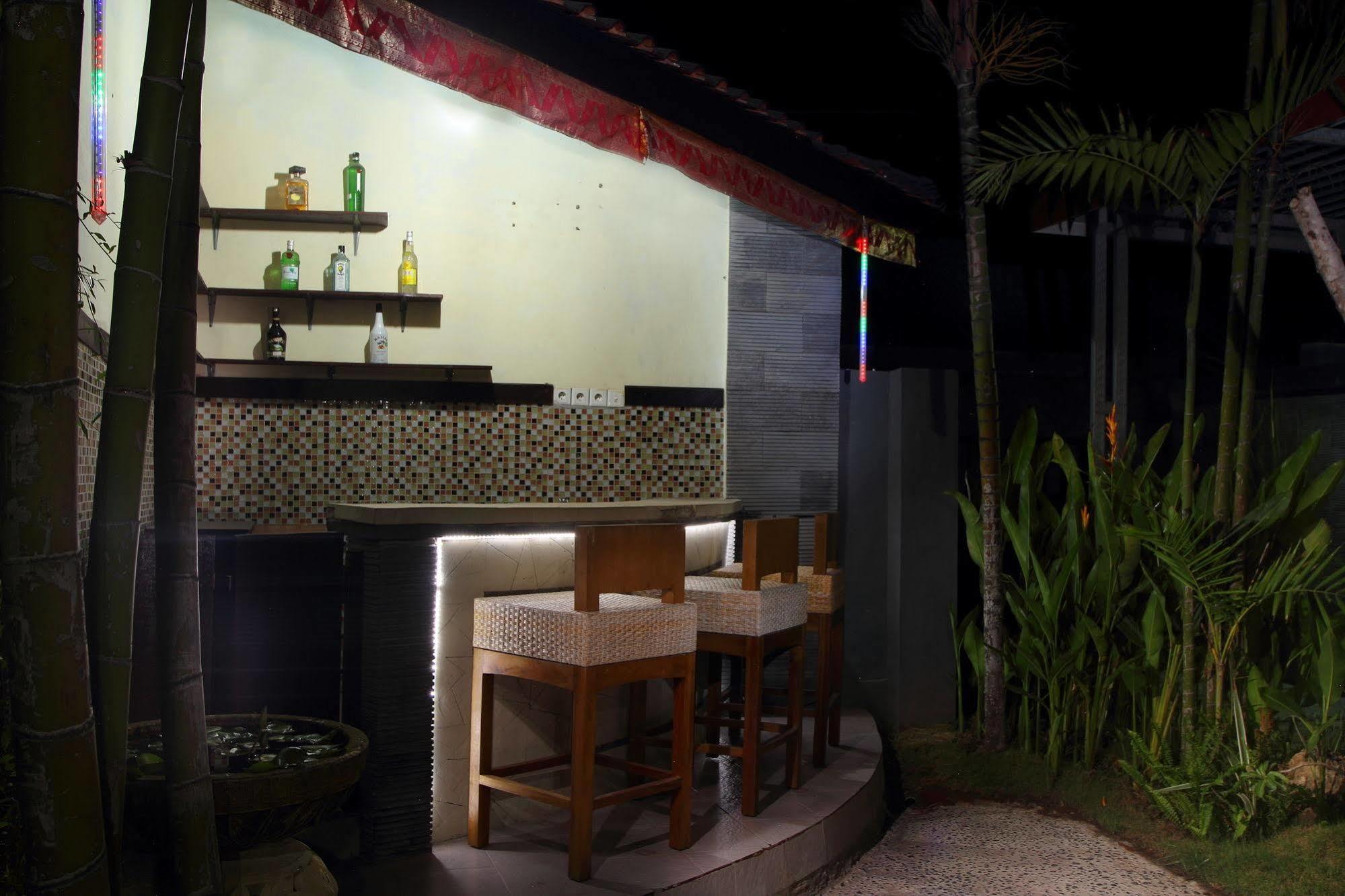 Jimbaran Lestari Hotel & Residence - Spa Екстер'єр фото